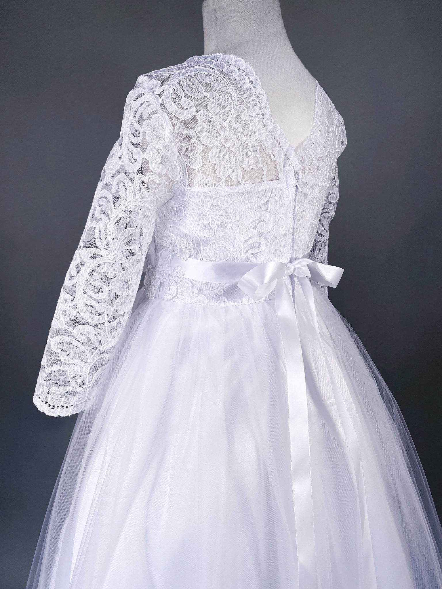 Long Sleeve Lace 2 Layer Tulle White Dress