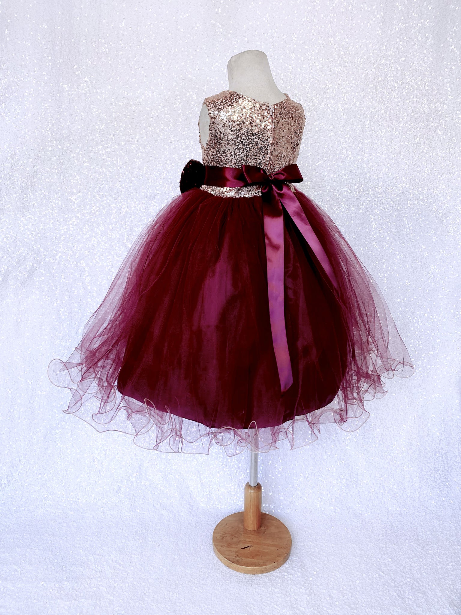 Burgundy Tulle 2 Layer Sleeveless Rose Gold Mini Sequin Bow Dress