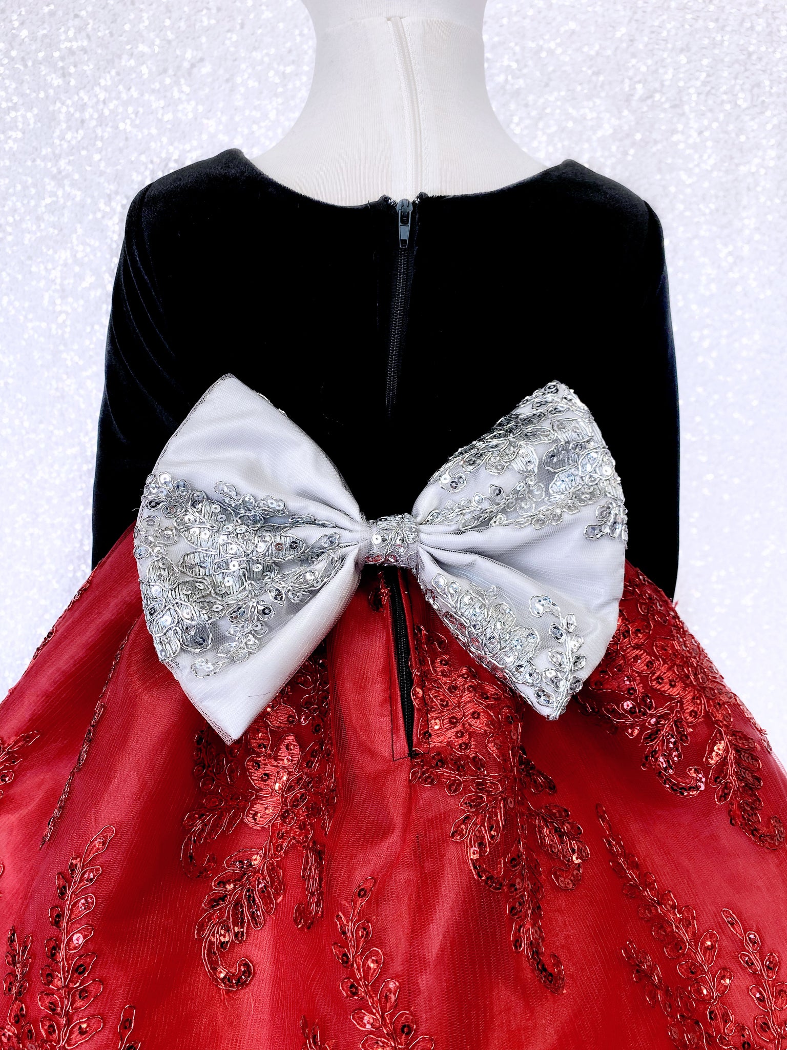 Black Velvet Long Sleeve Red Embroidery Bow Dress