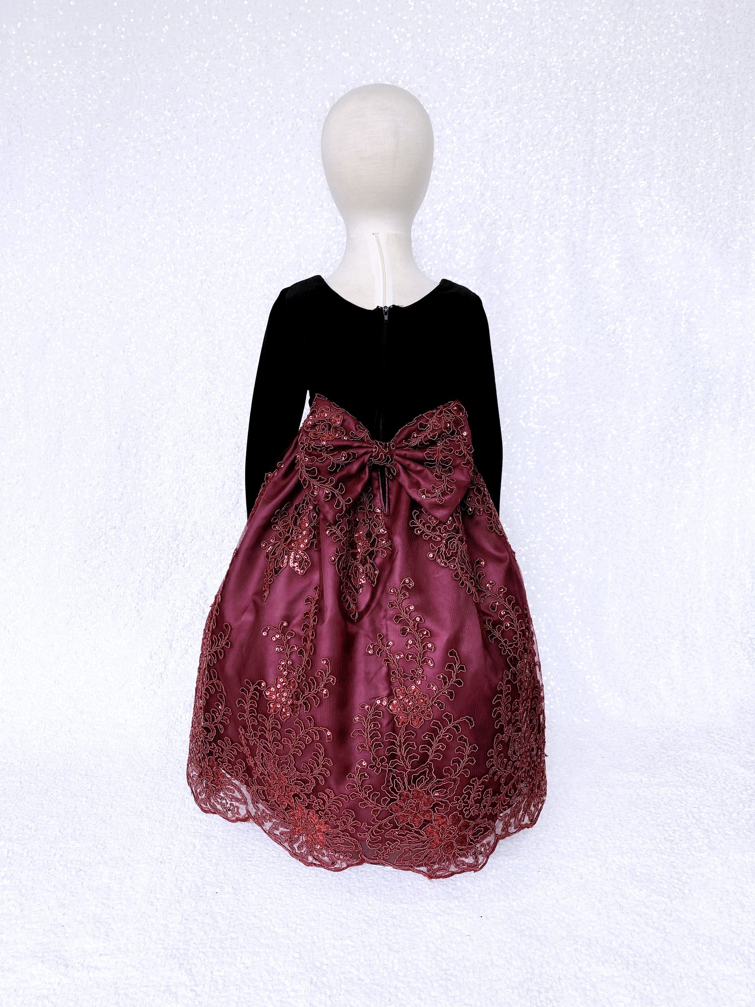 Burgundy Embroidery Bow Black Velvet Long Sleeve Dress