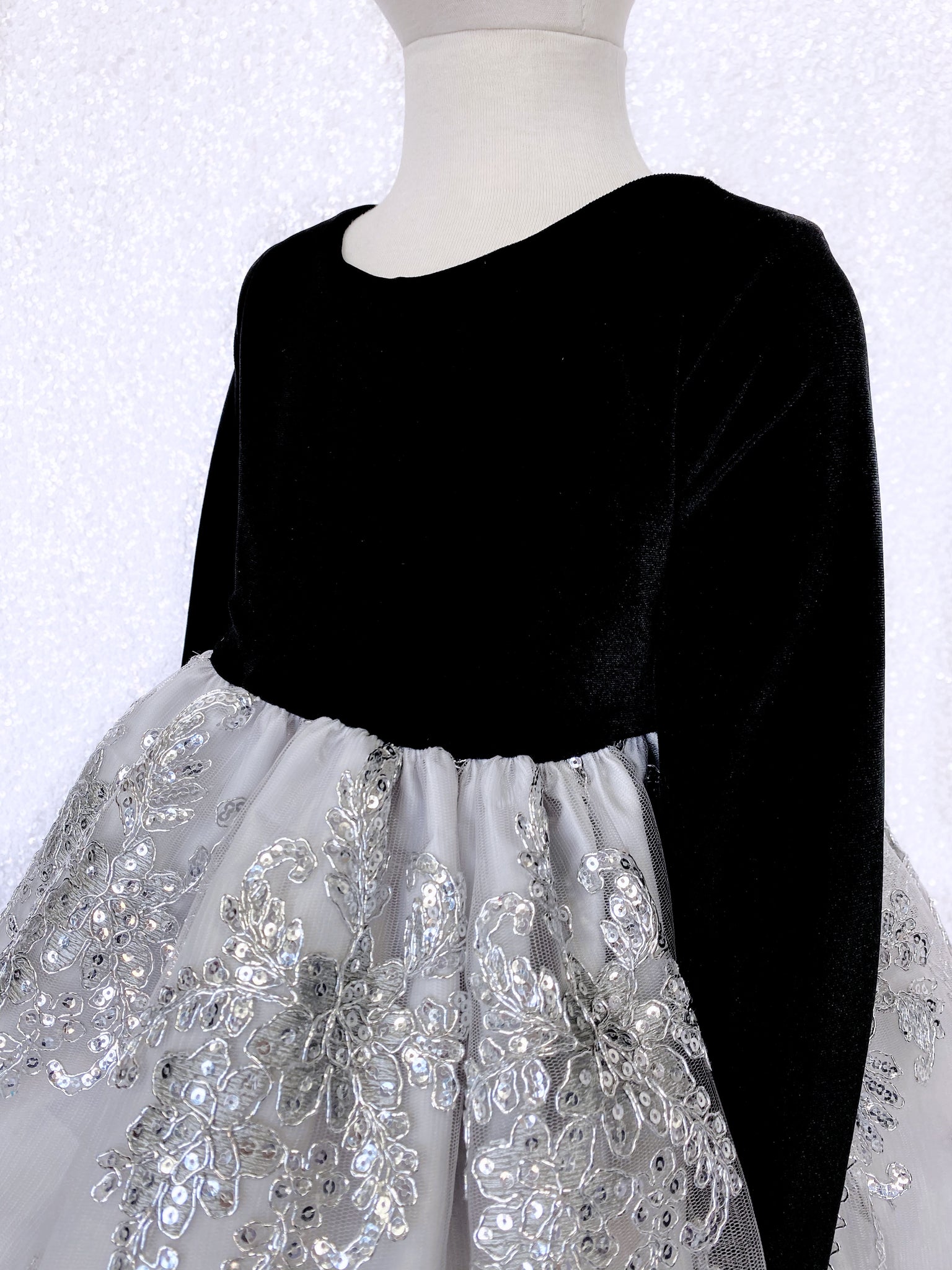 Velvet Black Long Sleeve Silver Gray Embroidery Bow Gown