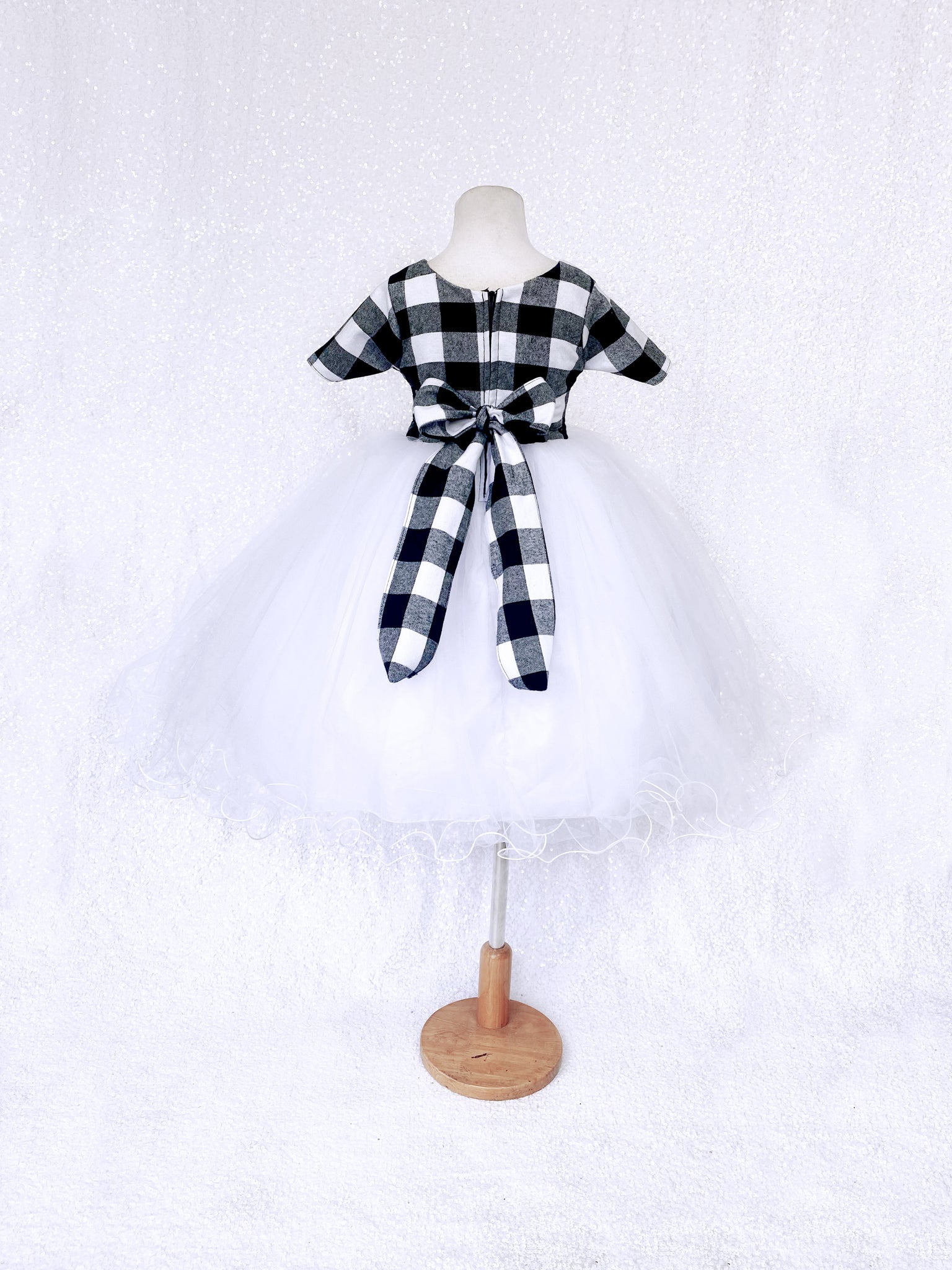 Plaid Short Sleeve Black White 2 Layer FL Tulle Gown