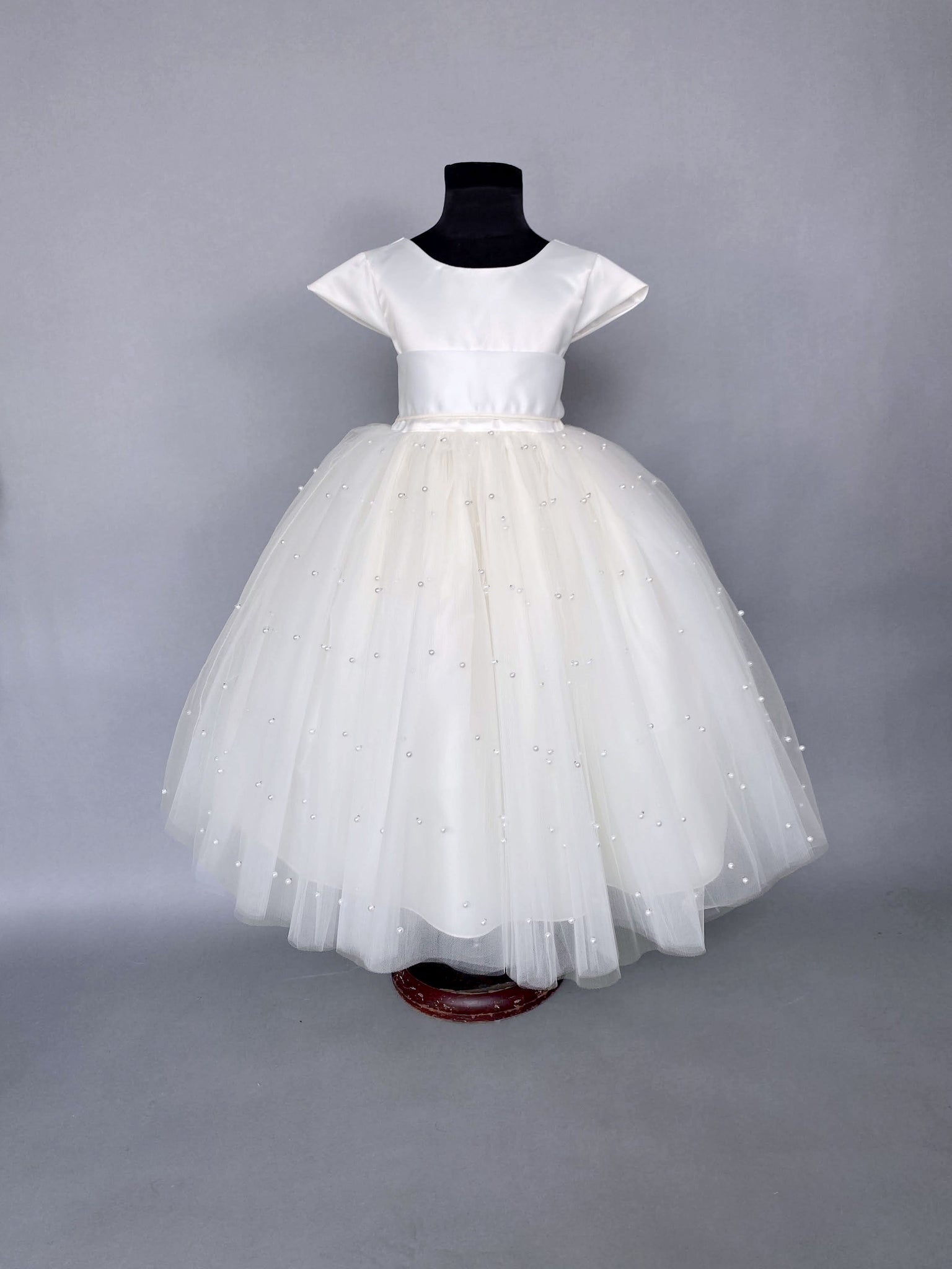 V-Back 4 Layer Ivory Pearl Tulle Cap Sleeve Dress