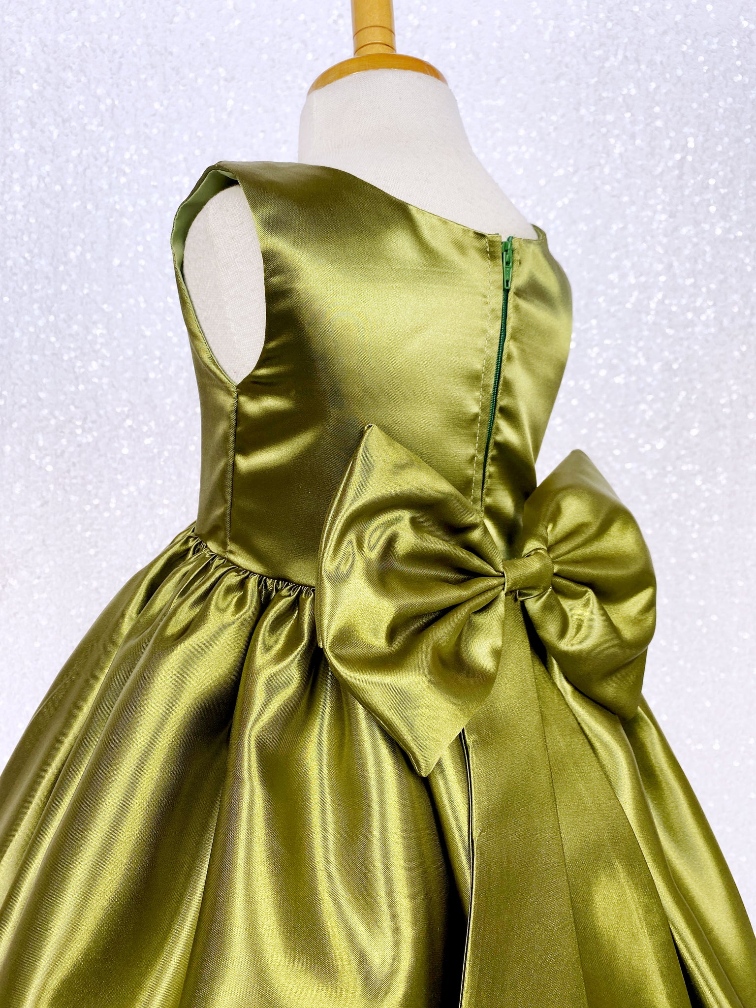 Formal Olive Green Sleeveless Satin Dress