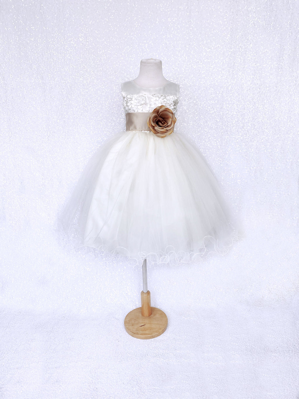 Sleeveless V-Back Carnation FL Ivory 2 Layer Tulle Dress Champagne Sash Flower