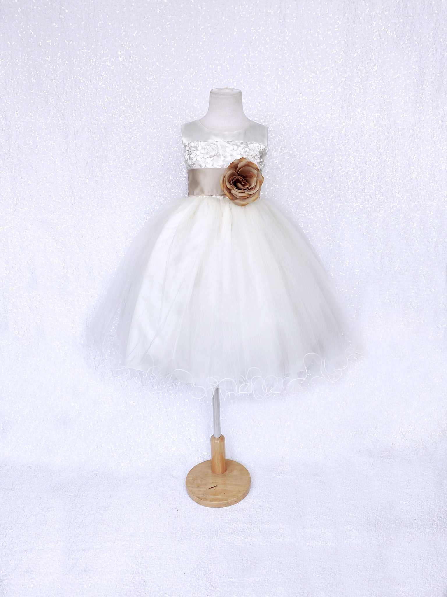 Sleeveless V-Back Carnation FL Ivory 2 Layer Tulle Dress Silver Sash Flower