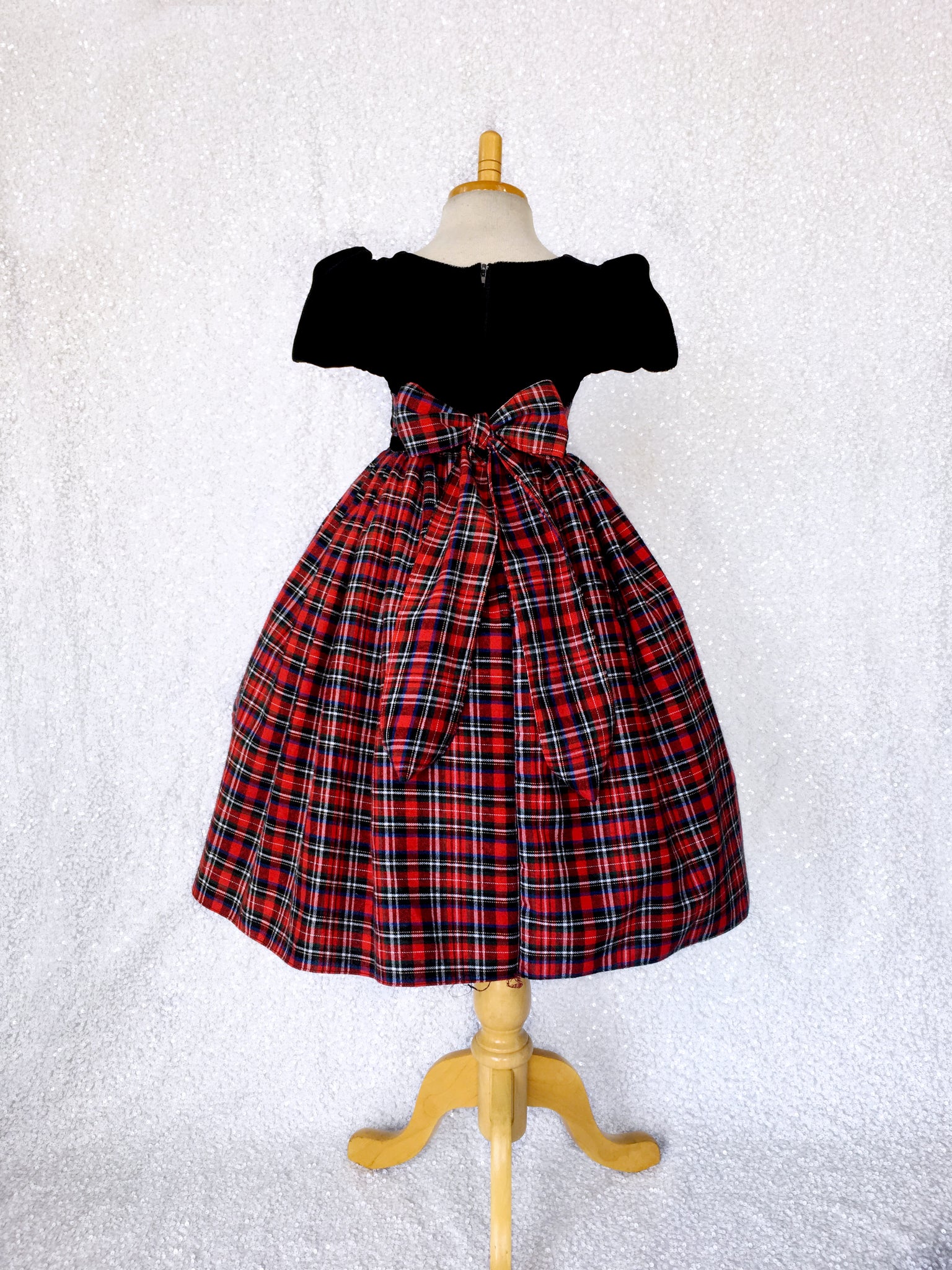 Short Sleeve Black Velvet Red Blue Plaid Cotton Gown