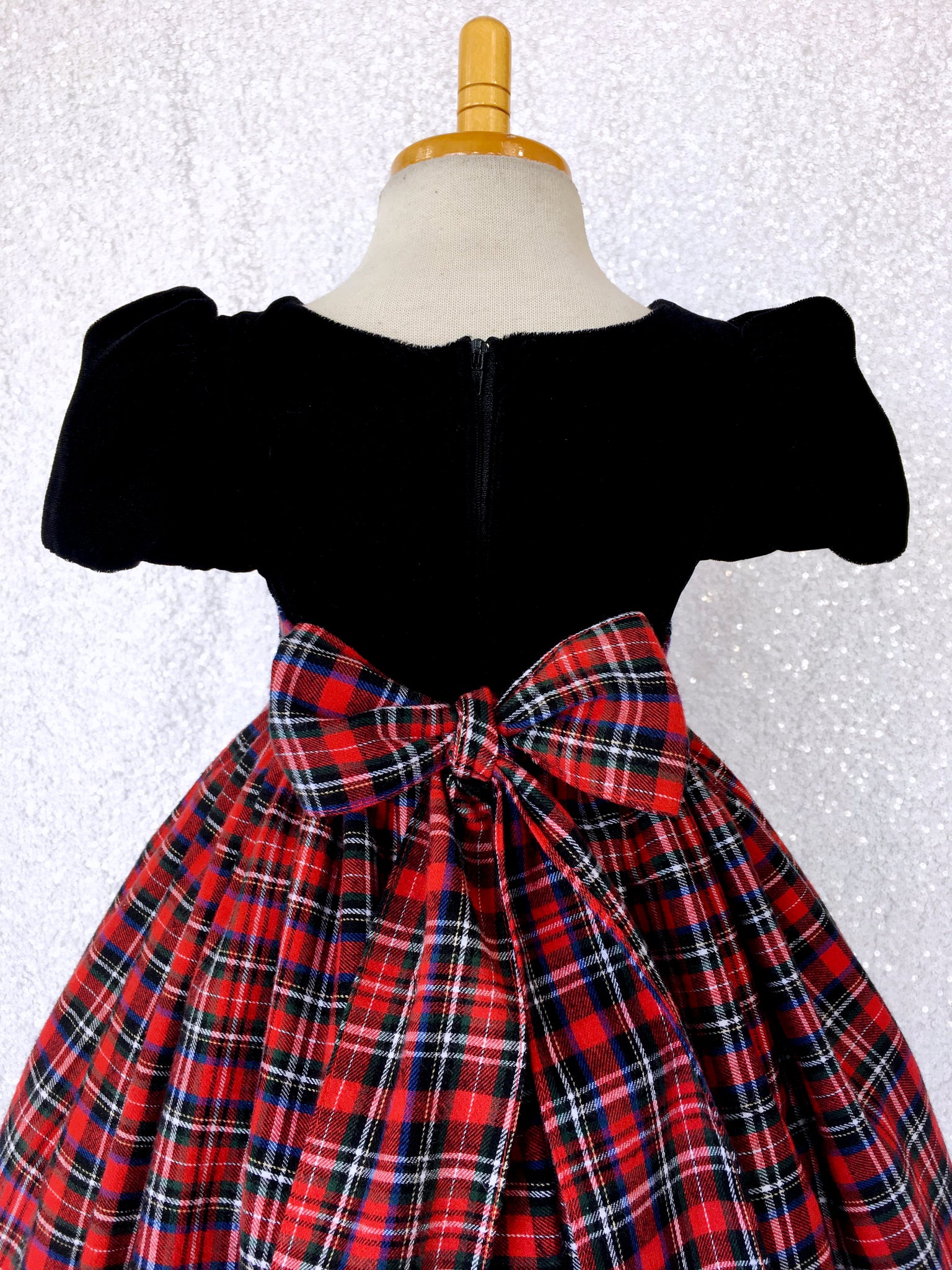 Short Sleeve Black Velvet Red Blue Plaid Cotton Gown