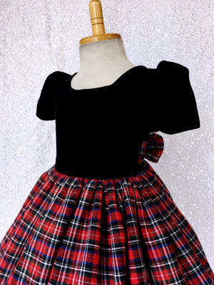 Short Sleeve Black Velvet Red Blue Plaid Cotton Gown