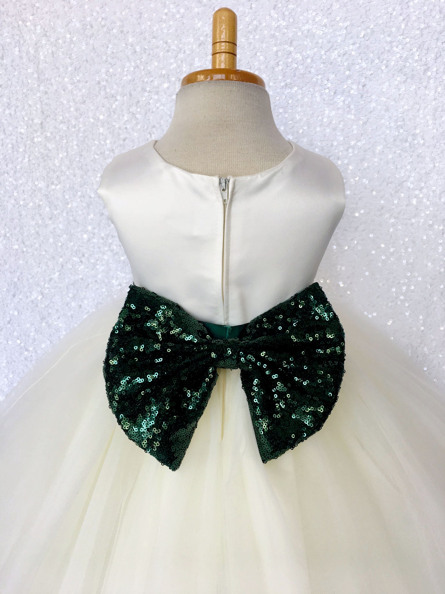 Sleeveless Ivory 4 Layer Tulle Princess Dress Sequin Bow Ribbon