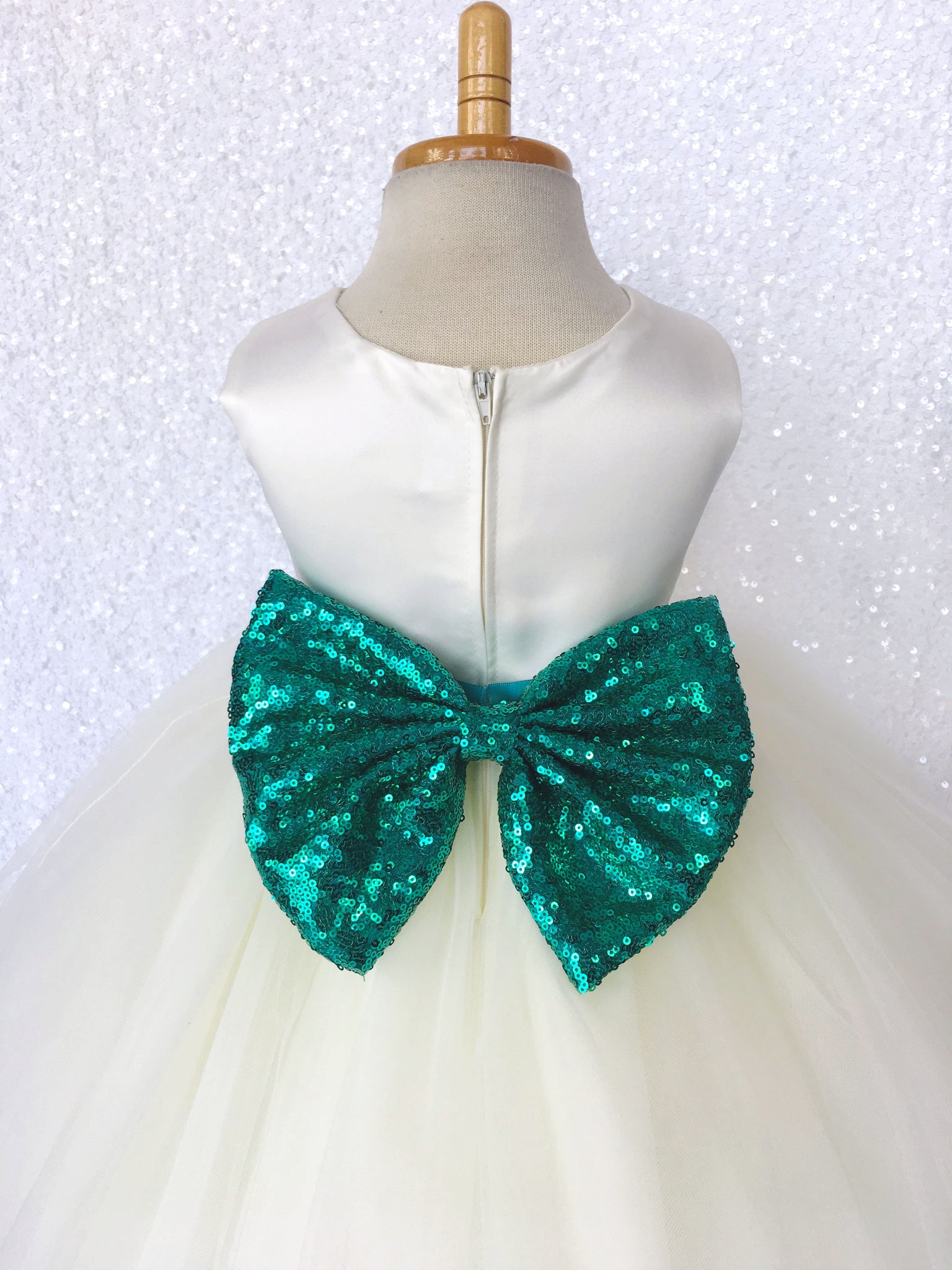 Sleeveless Ivory 4 Layer Tulle Princess Dress Sequin Bow Ribbon