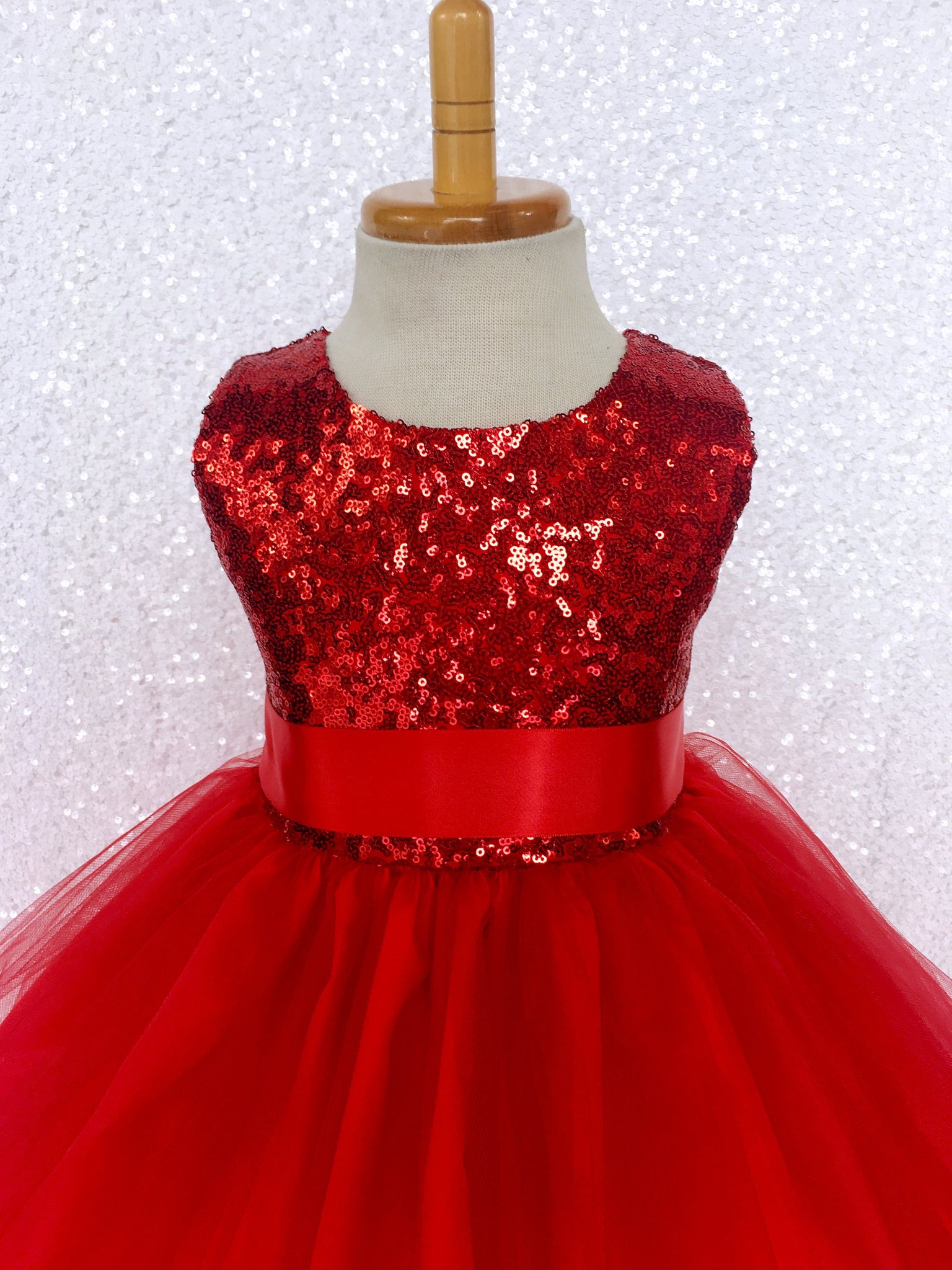 Fishing Line Sleeveless 2 Layer Red Mini Sequence Bow Gown