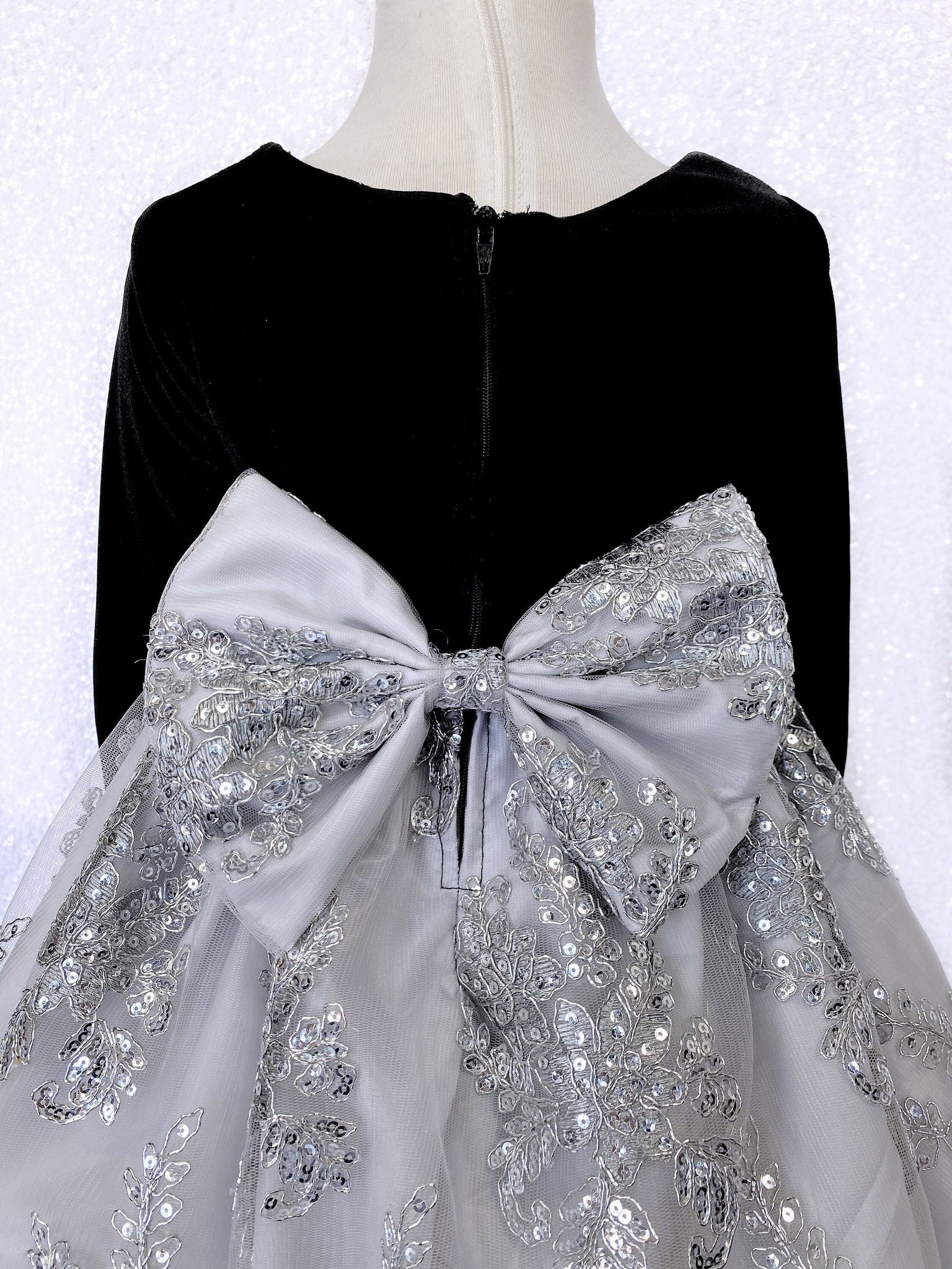 Velvet Black Long Sleeve Silver Gray Embroidery Bow Gown