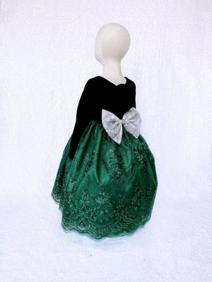 Chic Formal Hunter Green Embroidery Silver Bow Velvet Black Long Sleeve Gown