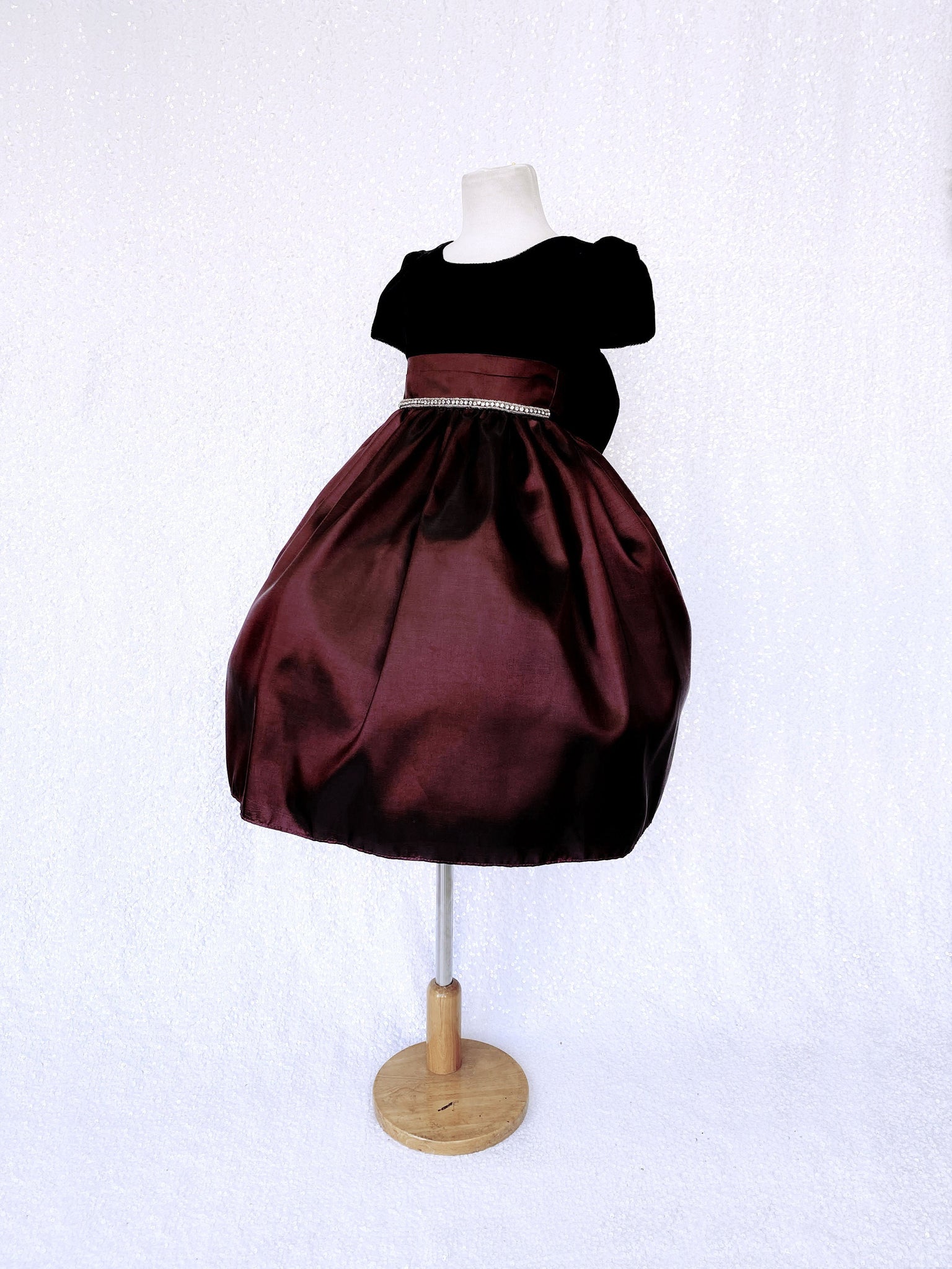 Short Sleeve Velvet Black Burgundy Taffeta Dress