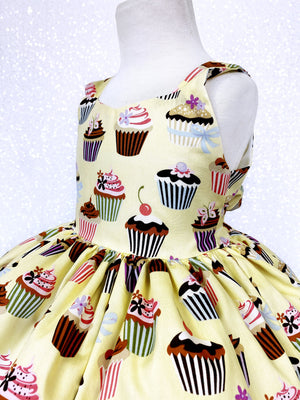 Cupcake Patterned Knee Length Sleeveless Dress