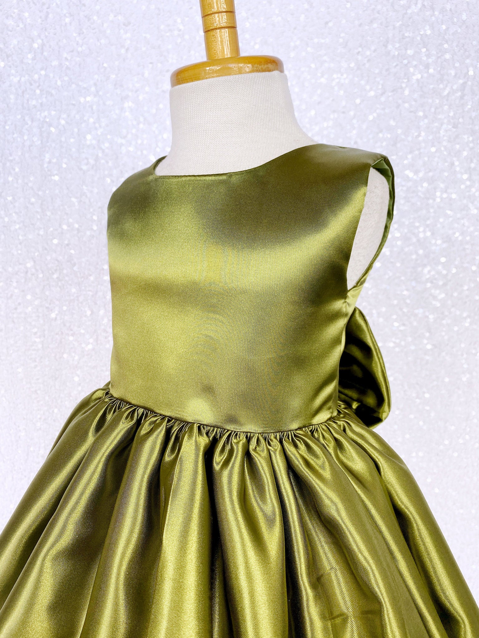 Formal Olive Green Sleeveless Satin Dress