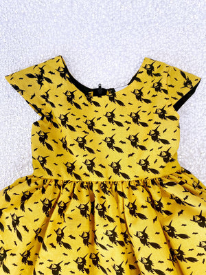 Black Yellow Witch Halloween Pattern Knee Length Dress