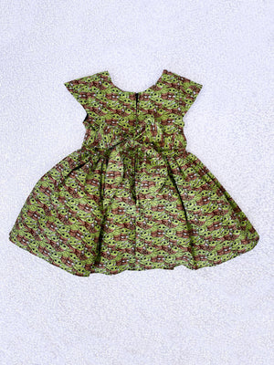 Short Sleeve Baby Yoda Inspired Halloween Knee Length Dress