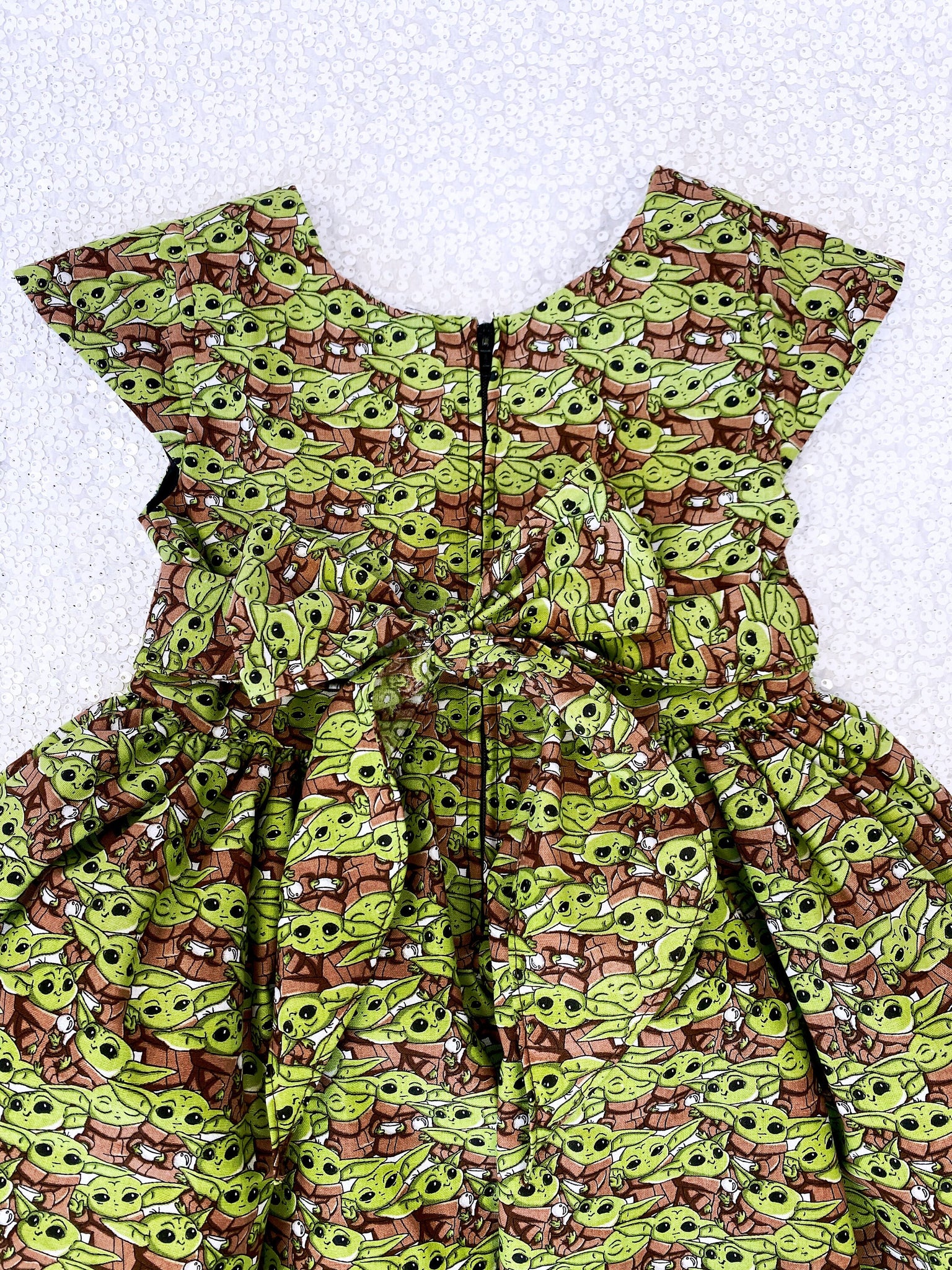 Short Sleeve Baby Yoda Inspired Halloween Knee Length Dress