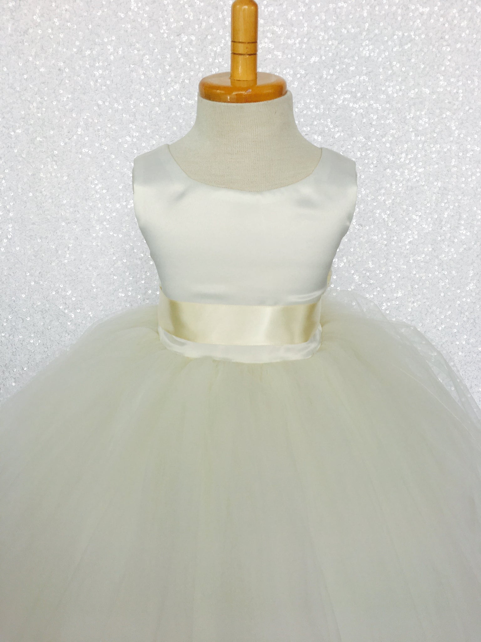 Sleeveless Ivory 4 Layer Tulle Princess Dress Sequin Bow Ribbon